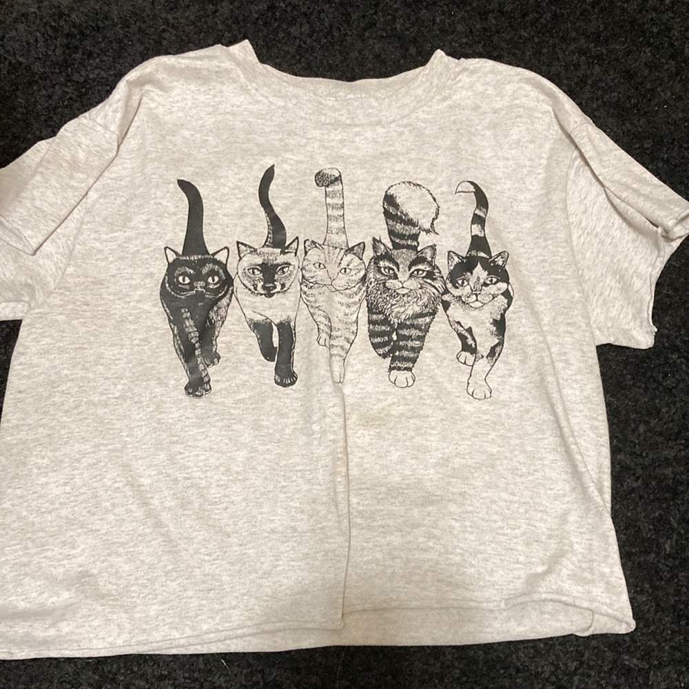 Cute cat crop top